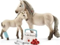 Schleich Horse Club Hannah's First Aid Kit